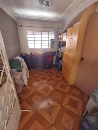 Imagem Vendo Casa com Edícula e 4 Vagas de Garagem,no Bairro Perdizes Piracicaba