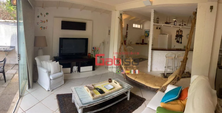 Imagem Casa com 3 dormitórios à venda, 130 m² por R$ 1.800.000,00 - Geribá - Armação dos Búzios/RJ