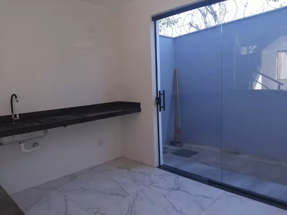 Imagem Casa duplex à venda, 3 quartos, 1 suíte, 2 vagas, JARDIM LEBLON - Belo Horizonte/MG