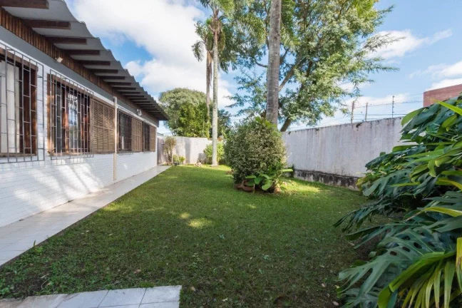 Imagem Casa térrea com 4 quartos no Seminário