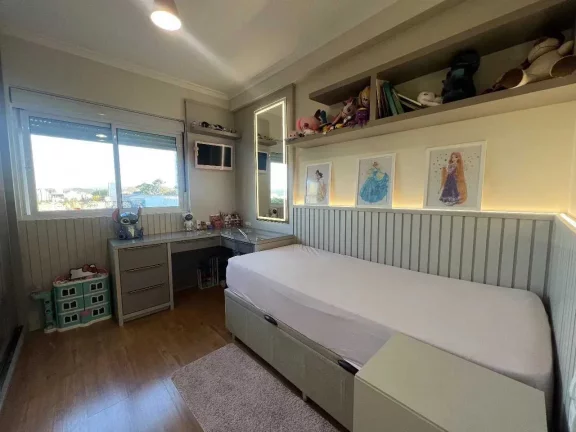 Imagem Apartamento com 2 dormitórios sendo 1 suíte e 1 vaga de garagem em Florianópolis/SC
