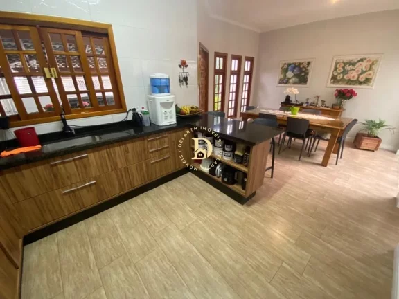 Imagem Casa - Vila Branca - Jacareí - 3 Dormitórios (1 Suíte) - 96m² - Estuda Permuta