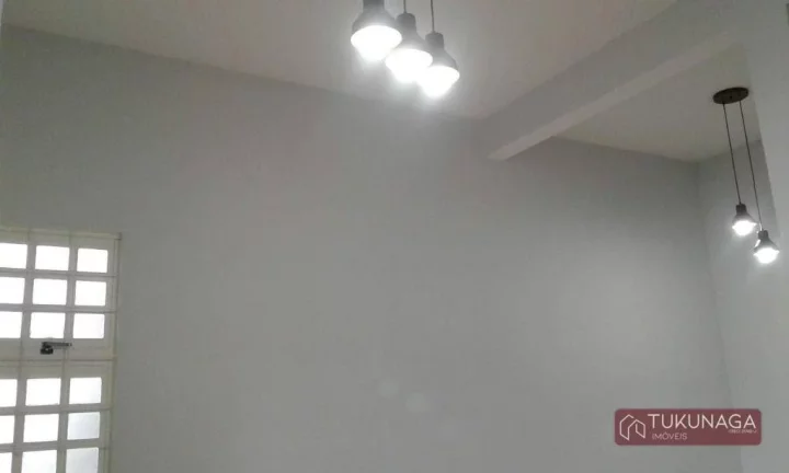 Imagem Sobrado à venda, 251 m² por R$ 882.000,00 - Camargos - Guarulhos/SP
