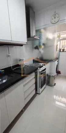 Imagem Apartamento de 69m² com 3 dormitórios, armários embutidos em todos os ambientes, sala, cozinha e ...