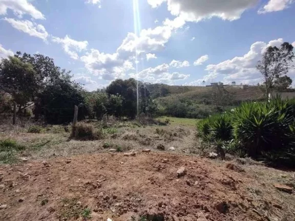 Imagem Oportunidade: Lote de 1.007m2 nas Quintas da Mantiqueira para sua Casa Própria!