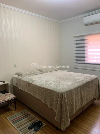 Imagem Casa em excelente localizaÃ§Ã£o, prÃ³xima ao centro da cidade e Ã  todo comÃ©rcio local, alÃ©m de fÃ...