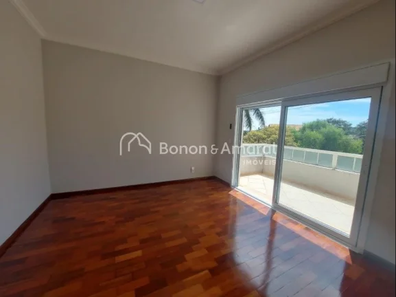 Imagem Casa incrível à venda em um condomínio de alto padrão em Valinhos, com localização privilegiad...
