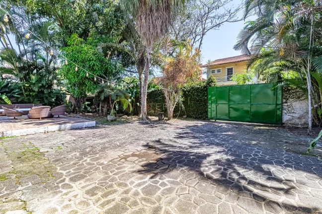Imagem IMPERDÍVEL - Casa de 3 SUÍTES em VARGEM PEQUENA - à venda por R$ 1.300.000,00 - Rio de Janeiro, RJ