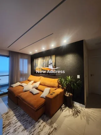 Imagem 2 quartos com suíte, 70 m², vista mar e prédio luxuoso pertinho da praia. Lazer na cobertura!
