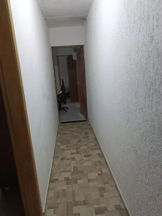 Imagem Sobrado à Venda em Santo André-SP, Bairro Casa Branca: 3 Quartos, 1 Suíte, 2 Banheiros, 2 Vagas e 120m² de Área