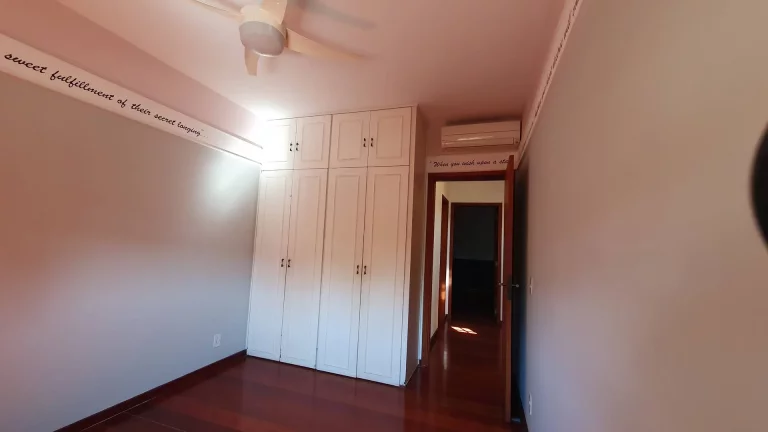 Imagem Casa em Condomínio com 3 Quartos (1 suíte) no Parque da Hípica em Campinas