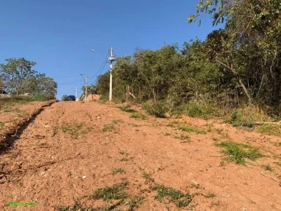 Imagem LOTE COM ÓTIMA TOPOGRAFIA,
