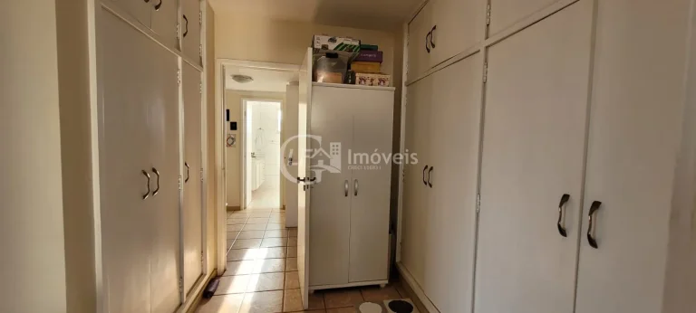 Imagem Espaçoso apartamento de luxo com 4 quartos e 2 suítes no coração de Campo Grande-MS - Centro!