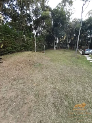 Imagem Casa em Condomínio em Campos do Jordão com lindo quintal!