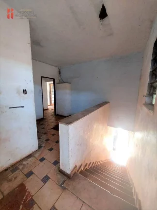 Imagem Galpão com 550 m² - venda por R$ 350.000 ou aluguel por R$ 3.000/mês - Parque Ulisses - Nova Iguaçu/RJ
