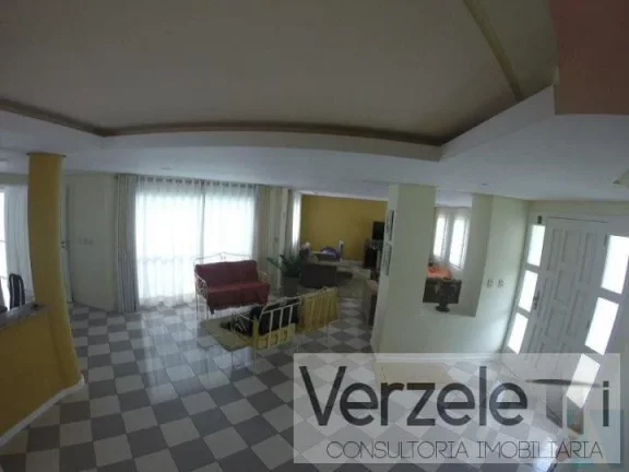 Imagem Casa em Condomínio para Venda em Balneário Camboriú / SC no bairro Estados