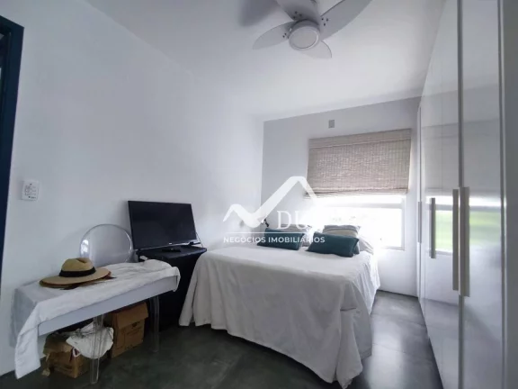 Imagem Apartamento com 2 dormitórios à venda, 74 m² por R$ 805.000,00 - Embaré - Santos/SP