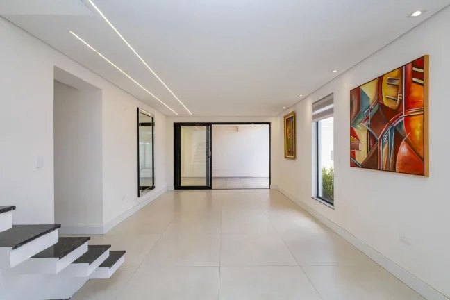 Imagem Casa com 02 Suítes, no Santo Inácio