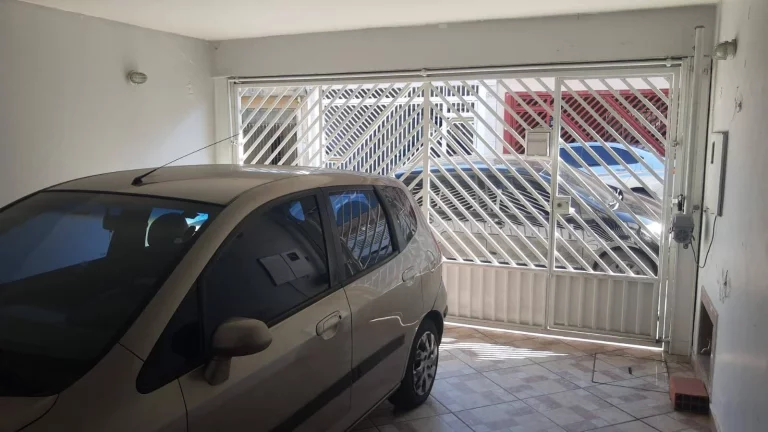 Imagem Sobrado Maravilhoso e Grande 237 m² 3 Dormitórios sendo 1 Suite e 2 Vagas