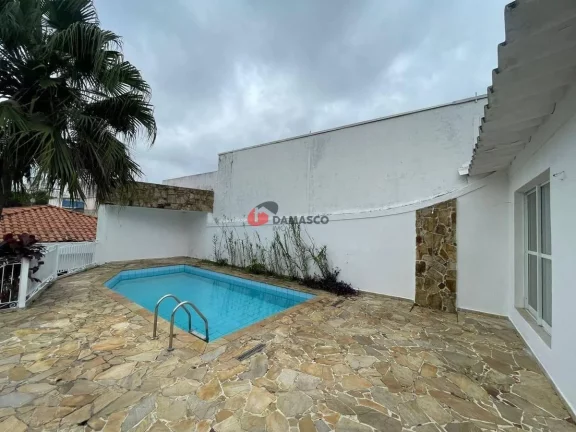 Imagem Casa para Locação 3 Quartos, 3 Suites, 4 Vagas, Osvaldo Cruz, São Caetano do Sul - SP
