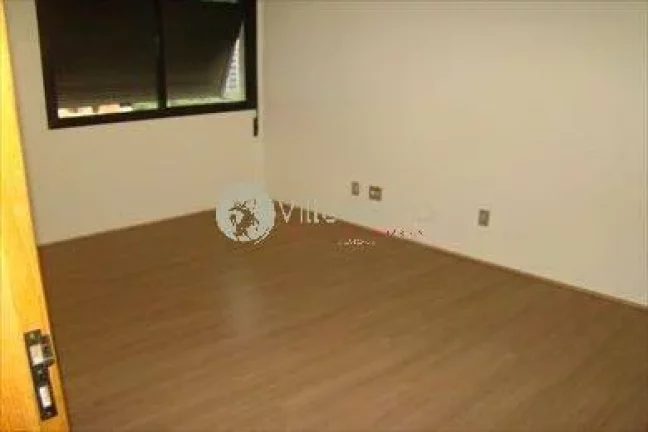 Imagem COBERTURA GRANDE E BEM DISTRIBUIDA A VENDA EM SANTOS!