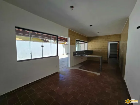 Imagem VENDE SE EXCELENTE CASA NO PEREQUE AÇU