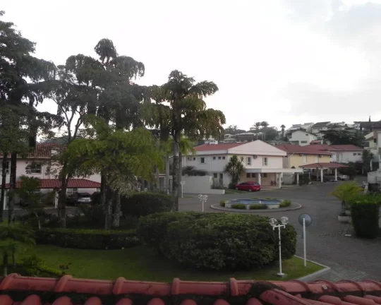 Imagem Vendo casa em condomínio fechado 3 suítes , Parque dos Príncipes