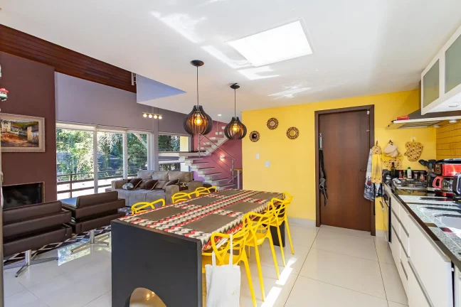 Imagem Casa de Alto Padrão à Venda – Campo Comprido, Curitiba/PR