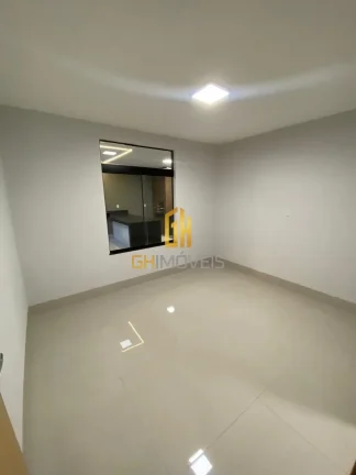 Imagem A casa possui 

- 3 quartos sendo 1 suíte
- ?Área gourmet com ilha e churrasqueira a carvão
- ?La...