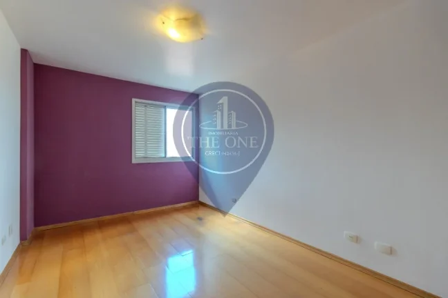 Imagem Apartamento à venda em São Paulo, Sumaré: 3 quartos, 1 suíte, 3 banheiros, 1 vaga, 105m² de área. Confira!