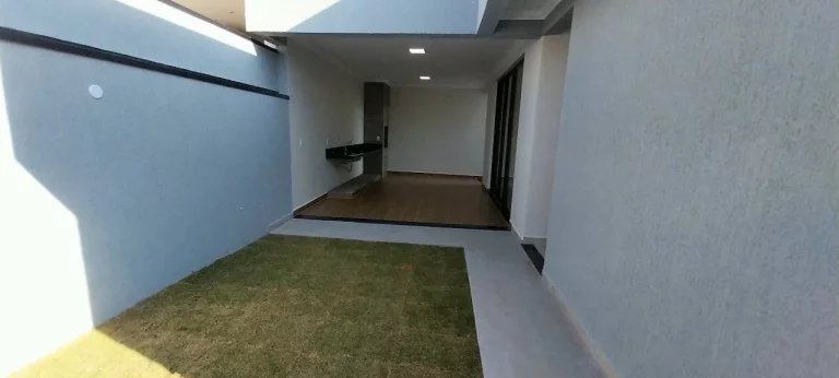 Imagem Linda Casa no Condomínio Ouro Ville Taubaté
