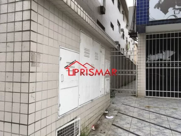 Imagem Aluga-se loja/galpão comercial canal 1 com estacionamento