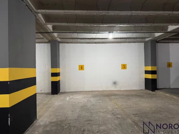 Imagem Apartamento 1 dormitório living sacada cozinha integrada box prédio elevador esp