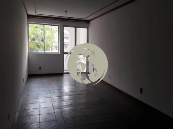 Imagem OPORTUNIDADE!!! PARA INVESTIDORES APARTAMNTO GRANDE, FRENTE, COM ELEVADOR, LOCALIZAÇÃO PREVILEGIAD...