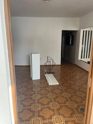 Imagem Casa com excelente localização no Bairro dos Estados a 250m do Shopping Sebrae - CA0214.