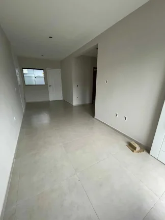 Imagem Casa com 3 dormitórios e 2 vagas de garagem, Bela Vista | Palhoça/SC
