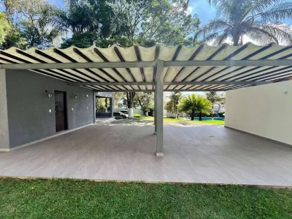 Imagem Cond. Chác. das Paineiras II - Completa e impecável, 6 dorms/3 stes!
