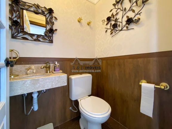Imagem Casa com 4 suítes no Jardim Embaixatriz em Campos do Jordão