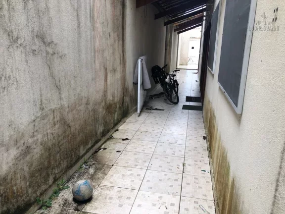 Imagem Casa de Condomínio à venda no Jardim Melvi, Praia Grande!