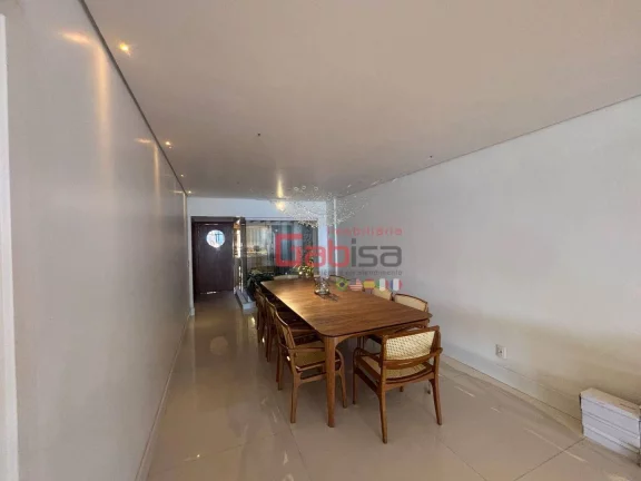 Imagem Apartamento com 3 dormitórios à venda, 250 m² por R$ 3.500.000,00 - Centro - Cabo Frio/RJ