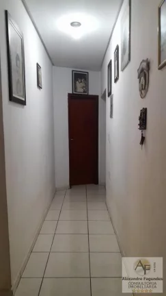 Imagem Casa para Venda em Aparecida de Goiânia, Vila Brasília, 3 dormitórios, 1 suíte, 2 banheiros, 5 vagas
