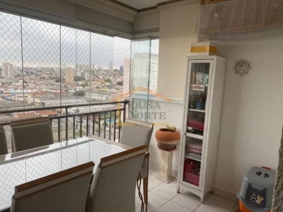 Imagem Apartamento com 3 dormitórios, sendo 1 suíte, 80m² de área útil, 1 vaga de garagem e um depósi...