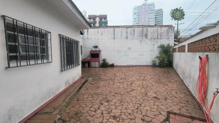 Imagem Casa com 3 dormitórios à venda, 240 m² por R$ 700.000,00 - Caiçara - Praia Grande/SP