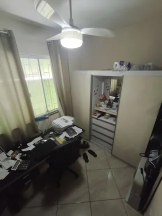 Imagem Casa com 3 quartos no Porto Novo, São Gonçalo/RJ