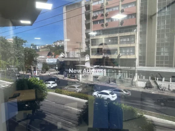 Imagem Sala Comercial na Praia do Canto - Vitória!
