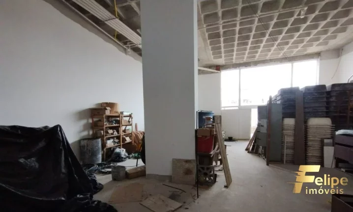 Imagem LOJÃO COM 300M² NO CENTRO DE GUARAPARI