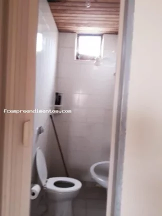 Imagem Sobrado para Venda em Limeira, Parque Residencial Abílio Pedro, 5 dormitórios, 2 banheiros, 1 vaga