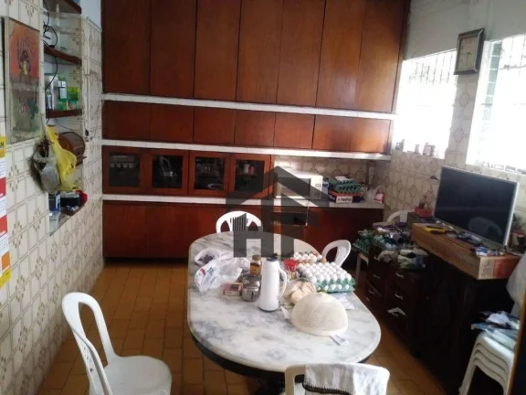 Imagem Casa de 572m² à venda, com 06 quartos, localizada na Tamarineira, Recife - PE