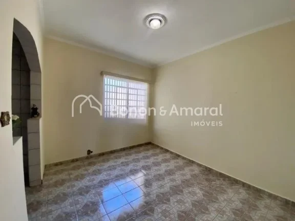 Imagem Casa à venda no Jardim Chapadão, em excelente localização, próxima à Pedreira. Imóvel compost...