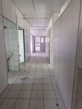 Imagem Galpão à venda, 397 m² por R$ 700.000,00 - Vila Bartira - Itaquaquecetuba/SP